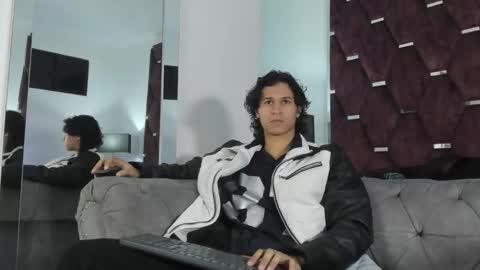 Snapshot of tonybenedetti chatting on 03.29.26 Tony Benedetti online show from 03.29.26