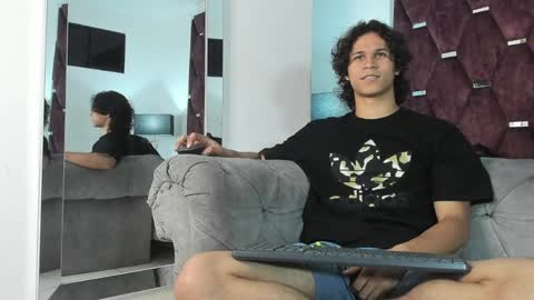 Snapshot of tonybenedetti chatting on 03.31.26 Tony Benedetti online show from 03.31.26