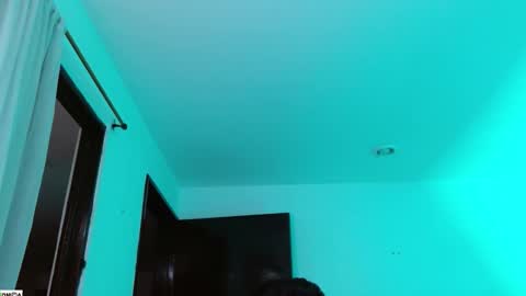 Snapshot of tonyking21 chatting on 10.27.25 ANTONY online show from 10.27.25