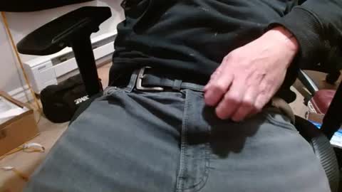 Snapshot of tonytonytony3001 chatting on 01.21.25 tonytonytony3001 online show from 01.21.25