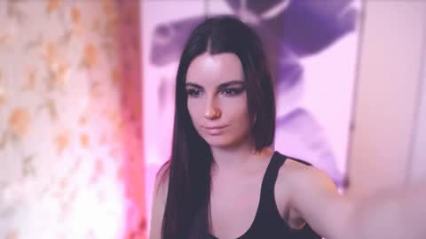 Snapshot of too_beautiful chatting on 02.25.25 Elizabeth online show from 02.25.25