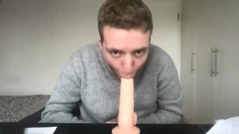 Max online show from 02.04.26