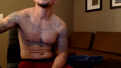 Snapshot of toomuchsmoke chatting on 01.09.25 toomuchsmoke online show from 01.09.25