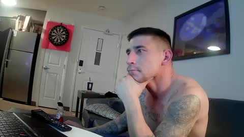 Snapshot of toomuchsmoke chatting on 03.03.25 toomuchsmoke online show from 03.03.25