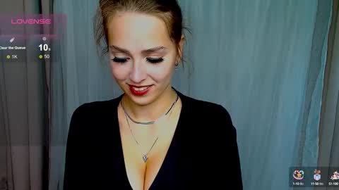 Snapshot of top_twins chatting on 01.21.25 Yara online show from 01.21.25