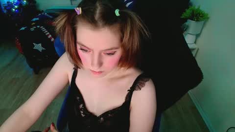 Snapshot of topcranberry chatting on 01.15.26 topcranberry online show from 01.15.26