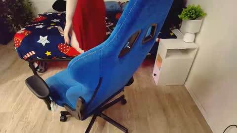 Snapshot of topcranberry chatting on 02.25.26 topcranberry online show from 02.25.26