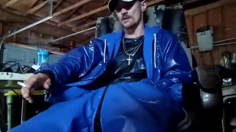 Snapshot of topdogintraining93 chatting on 09.28.25 SagMeOreduceMe online show from 09.28.25