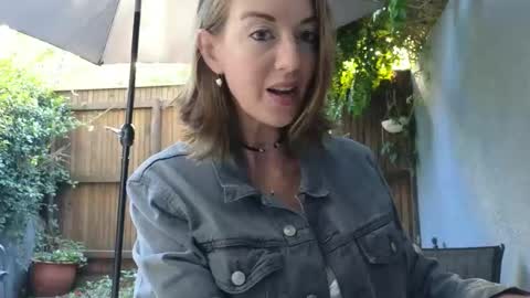 Topsy online show from 01.13.26