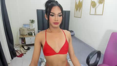 Snapshot of toptrans_venice chatting on 09.25.25 toptrans venice online show from 09.25.25