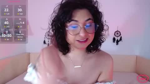 tori_just online show from 11.05.25