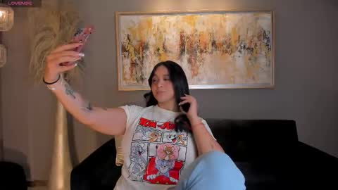 Tori Cross online show from 09.29.25