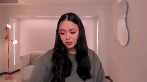 Tori Cross online show from 10.13.25