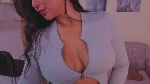 Tori Cross online show from 03.28.26