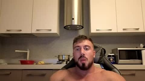 Snapshot of toro_arrapato chatting on 10.22.25 toro_arrapato online show from 10.22.25