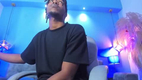 Snapshot of tory_bbc chatting on 11.17.25 Torybigdick online show from 11.17.25