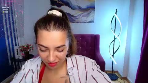 Snapshot of tory_vixen chatting on 07.22.26 Victoria online show from 07.22.26