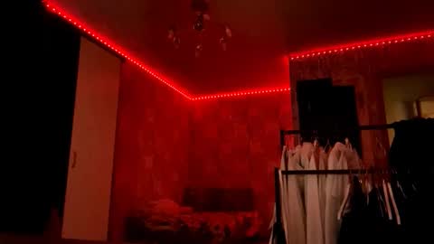 Julia online show from 12.22.25