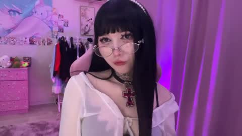 Lina online show from 04.07.26