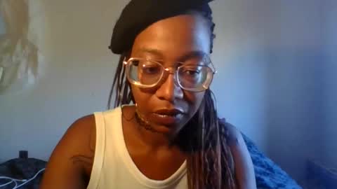 Snapshot of toxic_excotic6969 chatting on 11.28.25 naughteacher2001 online show from 11.28.25