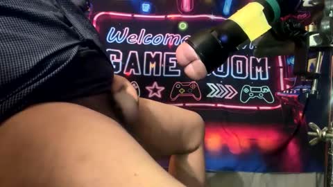 ToysForMyCock online show from 05.25.26