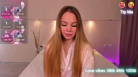 Tracy GMT2 Mon 3 AM - 4 PM Tue 3 AM - 4 PM Wed 3 AM - 4 PM Thur 3 AM - 4 PM Fri 3 AM - 4 PM online show from 01.20.25