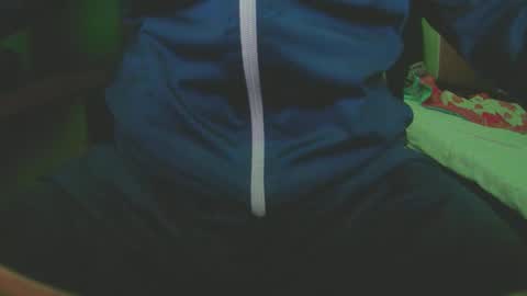 Snapshot of trafalgar9292 chatting on 10.12.25 trafalgar online show from 10.12.25