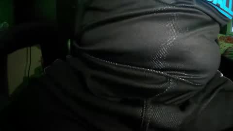 Snapshot of trafalgar9292 chatting on 10.31.25 trafalgar online show from 10.31.25