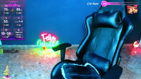 TRAVIS. online show from 12.25.24