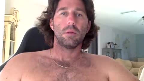 Snapshot of traviskenn chatting on 03.06.26 TravisKenn online show from 03.06.26