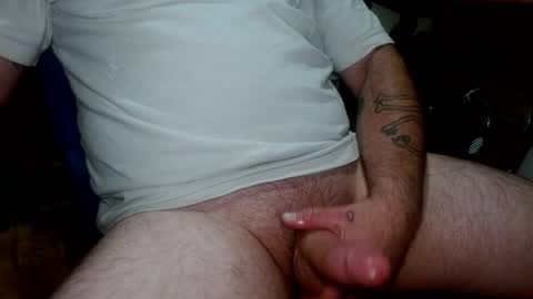 Snapshot of treasured_trash chatting on 05.15.26 Dilly Dally online show from 05.15.26