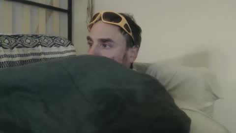 Snapshot of treehuggerhemp chatting on 11.13.25 TreeHugger queer online show from 11.13.25