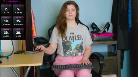 TreeJeanne online show from 10.23.25