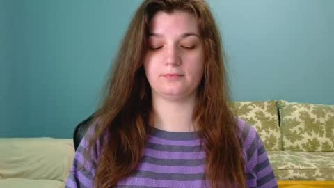 Snapshot of treejeanne chatting on 04.17.26 TreeJeanne online show from 04.17.26