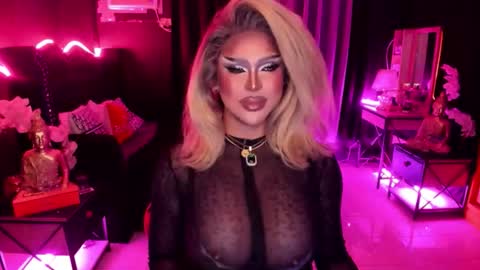 Jade online show from 10.15.25