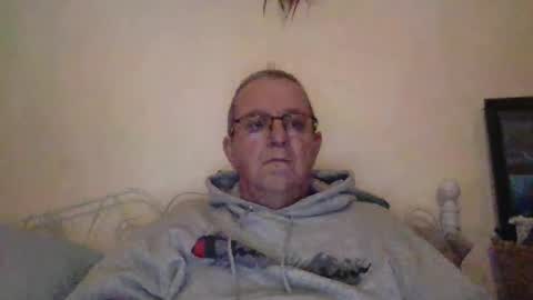 Fe-fi-fo-fum online show from 03.29.26
