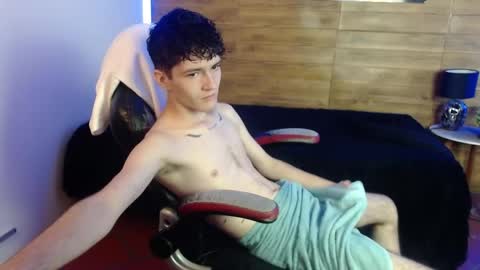 Snapshot of trevor_mob chatting on 04.24.26 trevor_mob online show from 04.24.26