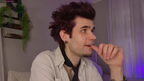 Snapshot of trevor_thomson chatting on 02.16.26 Trevor online show from 02.16.26