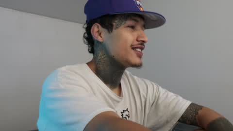 - trieone online show from 01.01.25