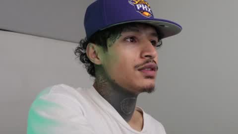 - trieone online show from 03.12.25