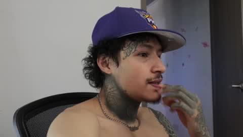 - trieone online show from 09.16.25