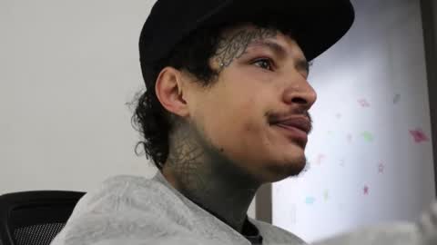 - trieone online show from 10.20.25