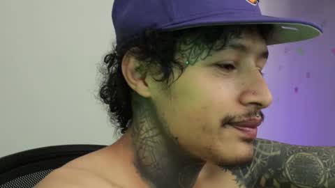 - trieone online show from 01.11.26