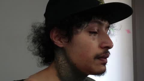 - trieone online show from 04.04.26