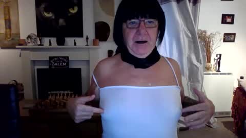 trinity1011 online show from 10.29.25