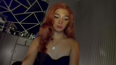 Ms Ella online show from 12.15.24