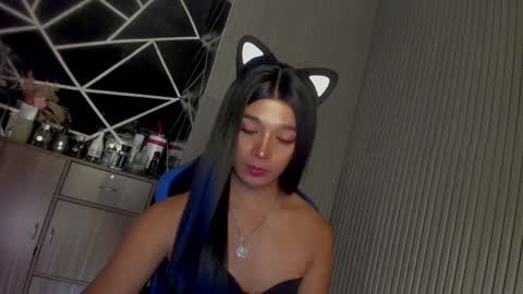 Ms Ella online show from 02.19.25