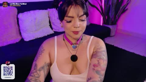 Val martinez  online show from 03.11.26