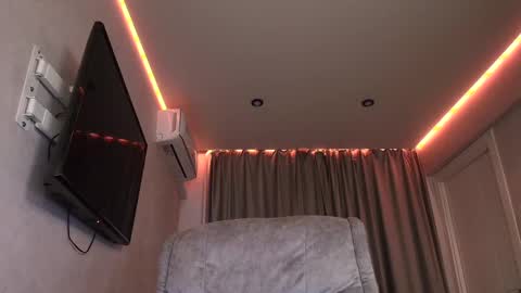 Snapshot of tripleprinces chatting on 03.11.25 tripleprinces online show from 03.11.25