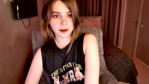 Snapshot of tripleprinces chatting on 10.08.25 tripleprinces online show from 10.08.25